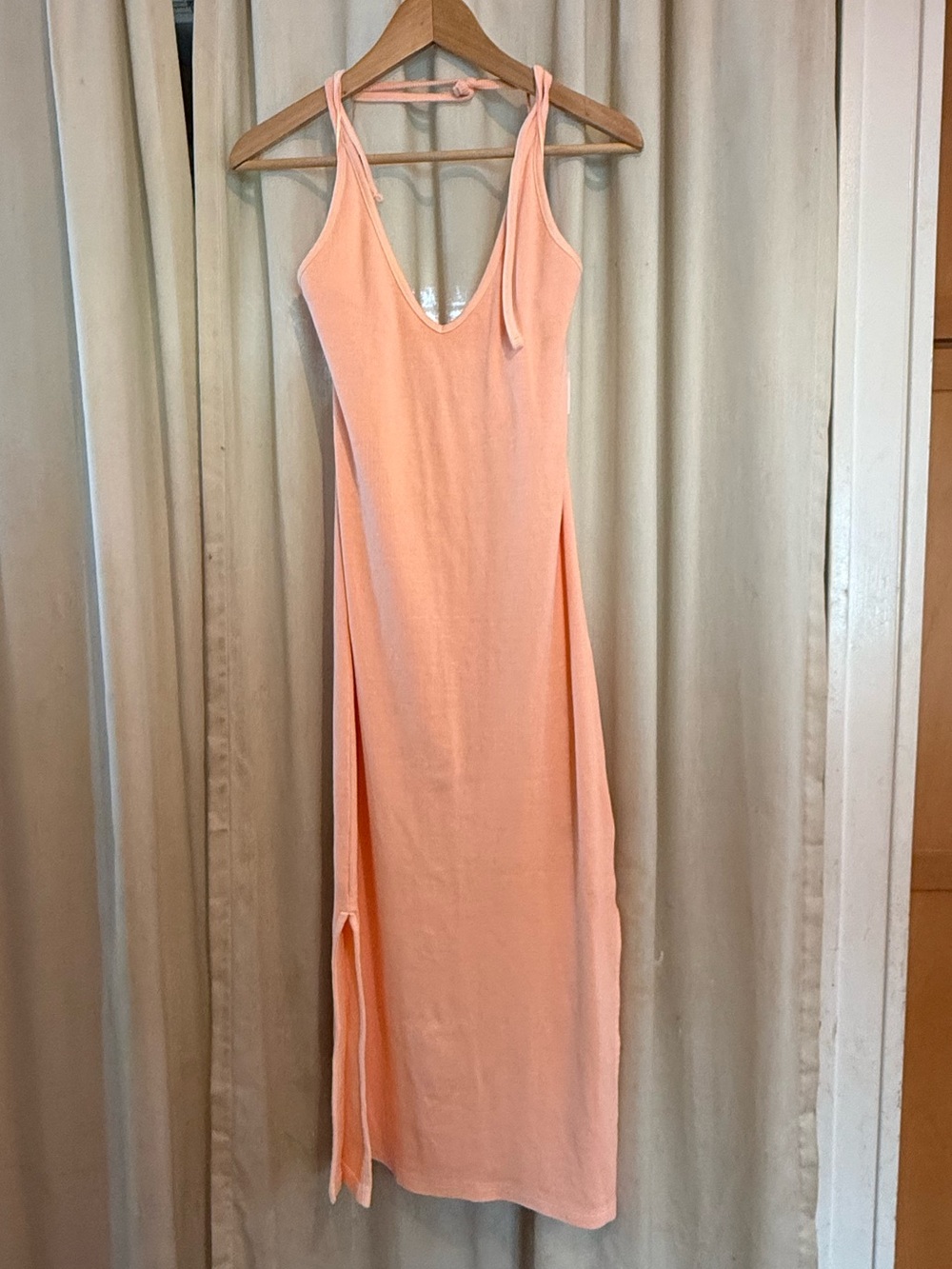 Old Navy Peach Halter Maxi Dress Large NWT